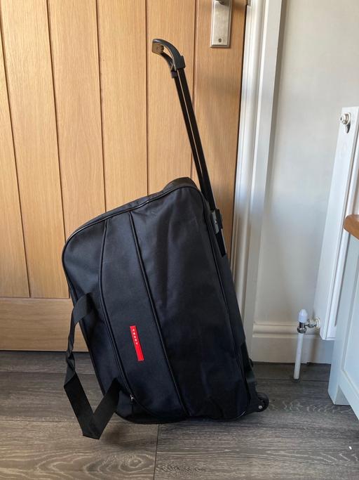 Buy & Sell Sedgley Dudley - Photos for Travel bag on wheels