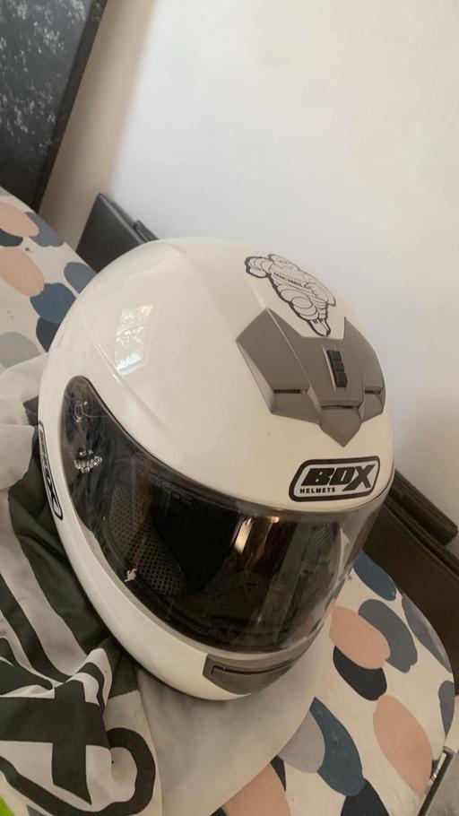 Buy & Sell Whittle-Le-Woods Chorley - Photos for Box motorcycle helmet