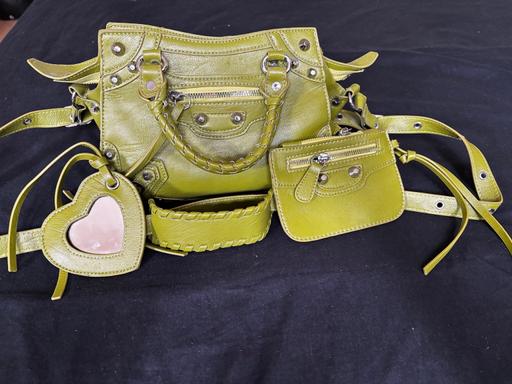 Buy & Sell Hornsey North London - Photos for Quirky handbag