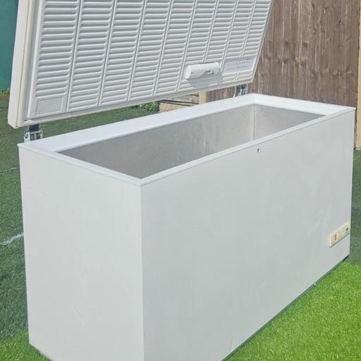 Buy & Sell Swan Village Sandwell - Photos for Large Chest Freezer (420 litres) - Delivery