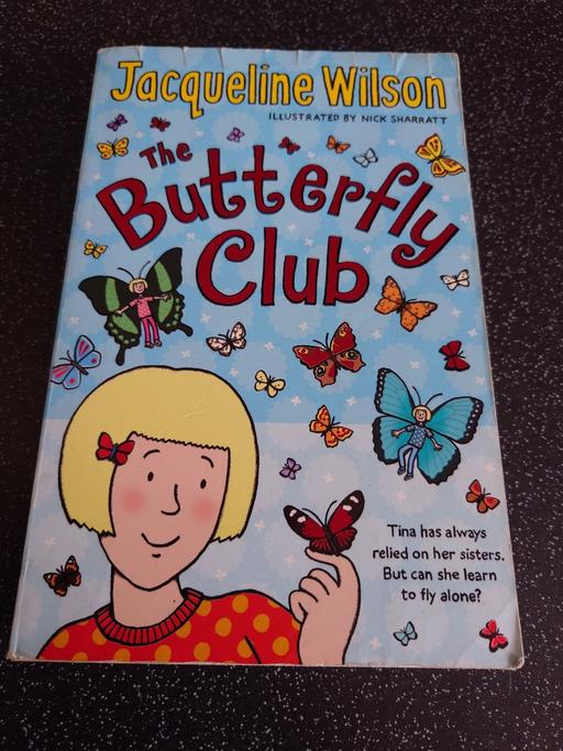 Buy & Sell Woodthorpe Charnwood - Photos for Jacqueline Wilson - the butterfly club BOOK
