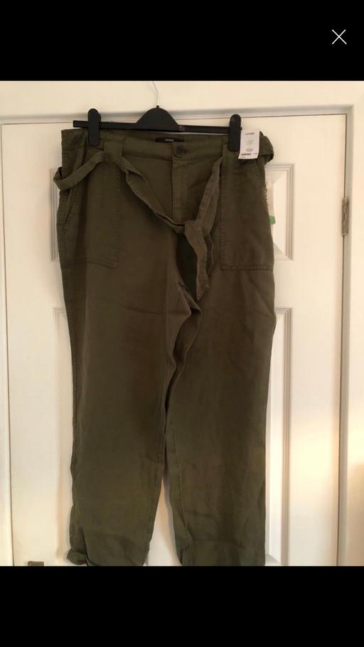  — Trousers