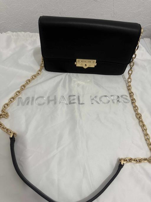 Buy & Sell Peckham South East London - Photos for Michael Kors CECE MEDIUM FLAP
