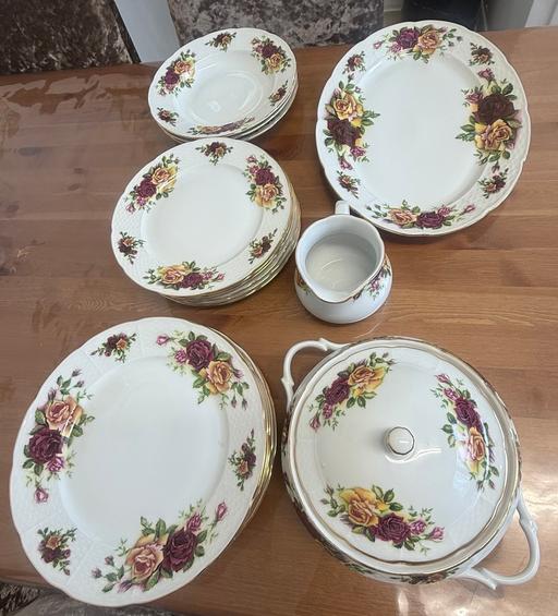Buy & Sell Peckham South East London - Photos for Vintage ROYAL NORFOLK English Country Rose