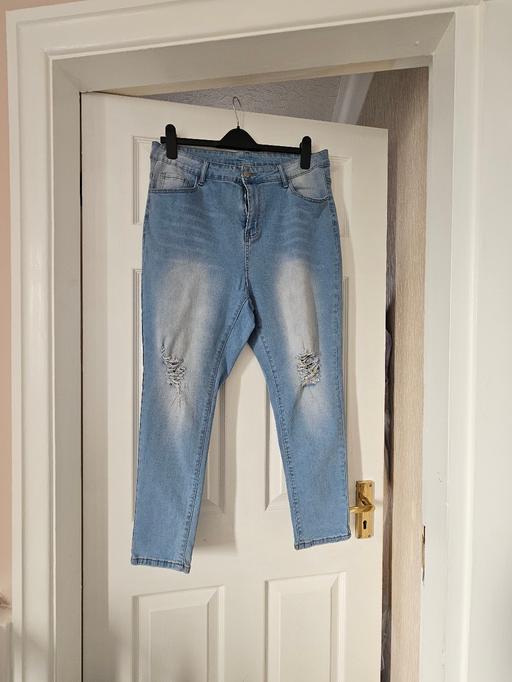 Buy & Sell Newton Doncaster - Photos for Ladies distressed style jeans, size 18/20