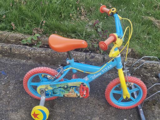 Buy & Sell Stockley Park Hillingdon - Photos for KIDS DISNEY BIKE BICYCLE