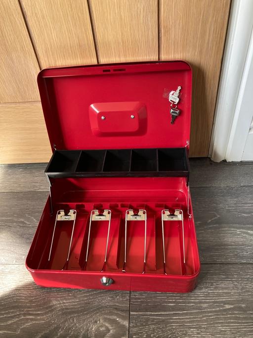Buy & Sell Sedgley Dudley - Photos for Cash tin