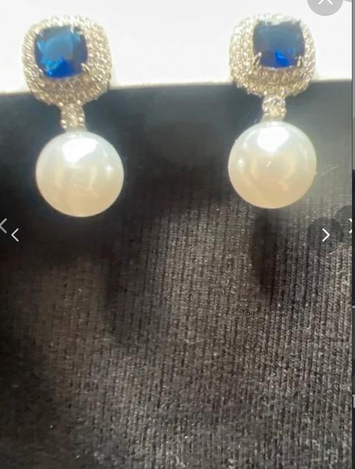 Buy & Sell Whitchurch Bath and North East Somerset - Photos for Silver colour blue crystal pearl earrings