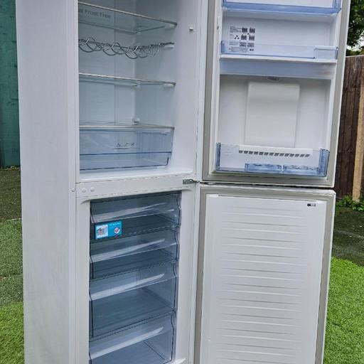 Buy & Sell Swan Village Sandwell - Photos for KENWOOD - FROST FREE - WATER DISP - DELIVERY
