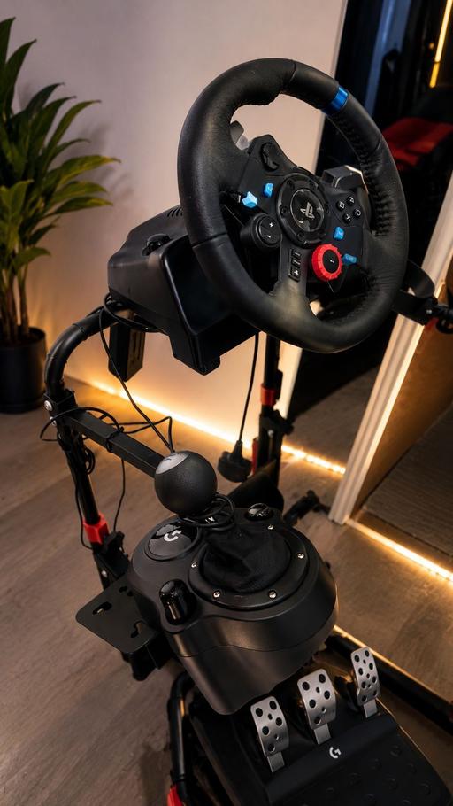 Buy & Sell Enfield Town Centre Enfield - Photos for Logitech G923 Racing Setup – PS5/PS4/PC