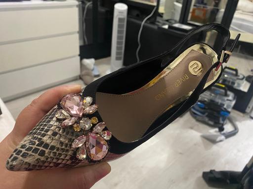 Buy & Sell Handsworth Birmingham - Photos for River island sling backs