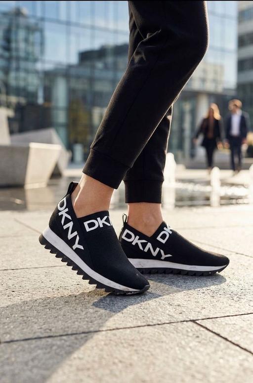 Buy & Sell Plumstead South East London - Photos for Ladies footwear