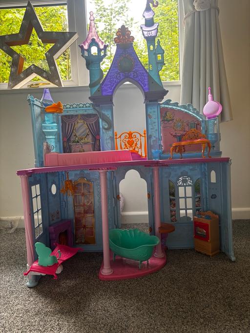  — Princess Play Castle