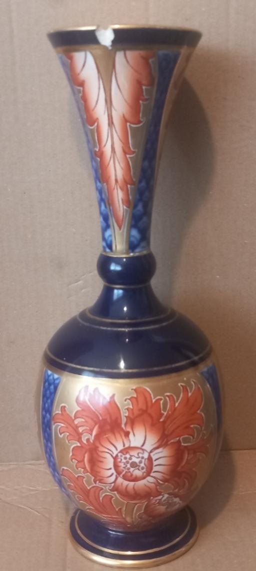 Buy & Sell Thatto Heath Saint Helens - Photos for rare MacIntyre (Moorcroft) Aurelian Ware vase