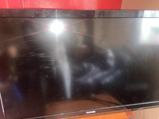  — 42 inch Toshiba and remote
