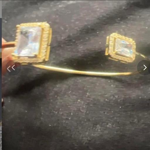 Buy & Sell Whitchurch Bath and North East Somerset - Photos for Gold colour crystal zircon cuff bangle