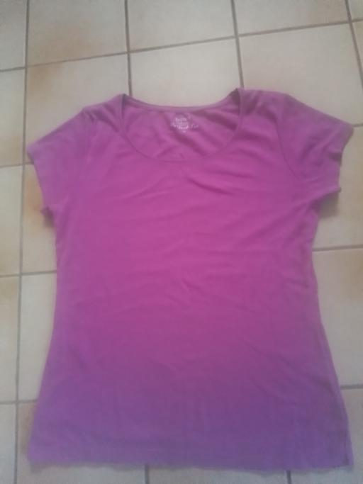 Buy & Sell Streetly Walsall - Photos for LADIES PAPAYA PERFECT TEE SHIRT