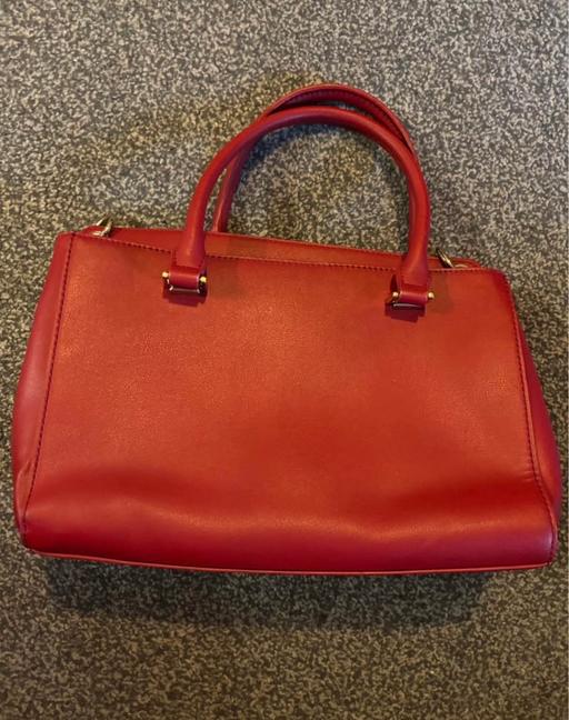 Buy & Sell Penn Wolverhampton - Photos for Red Valentino Handbag