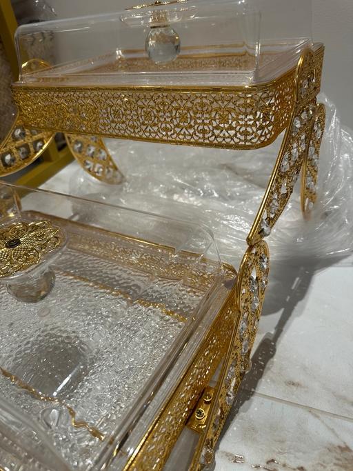 Buy & Sell Edgware Road West London - Photos for Luxury golden crystal fruits and cakes holder