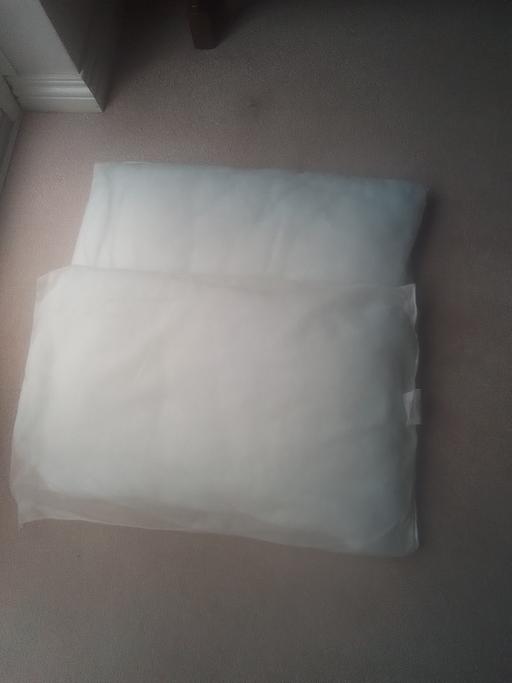 Buy & Sell Streetly Walsall - Photos for TWO TESCO BASIC PILLOWS