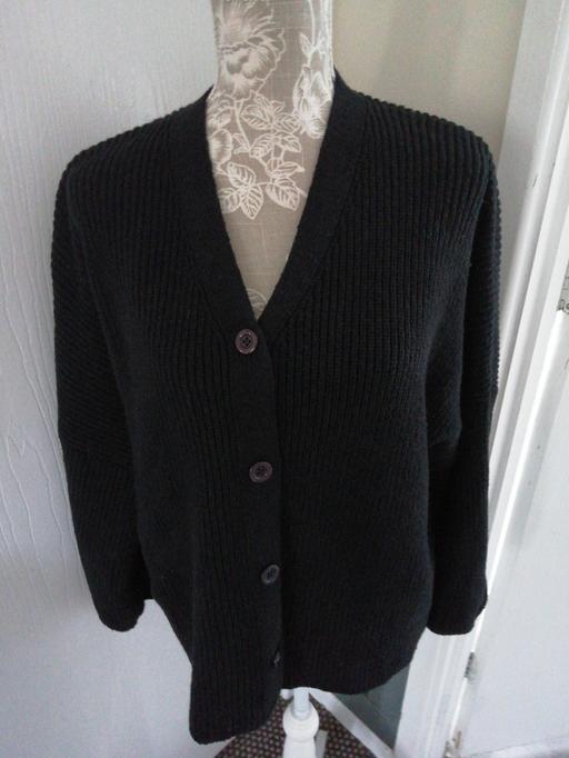 Buy & Sell Wednesfield Wolverhampton - Photos for ladies Cardigan size *L*