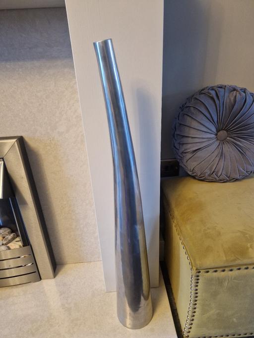 Buy & Sell Scholes Rotherham - Photos for A very large quirky silver vase