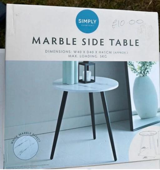 Buy & Sell Ashton-on-Ribble Preston - Photos for Marble Effect Side Table