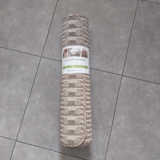 Buy & Sell Feltham Hounslow - Photos for New rug