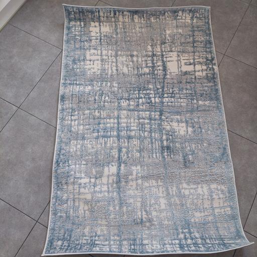 Buy & Sell Feltham Hounslow - Photos for Calvin Klein rug