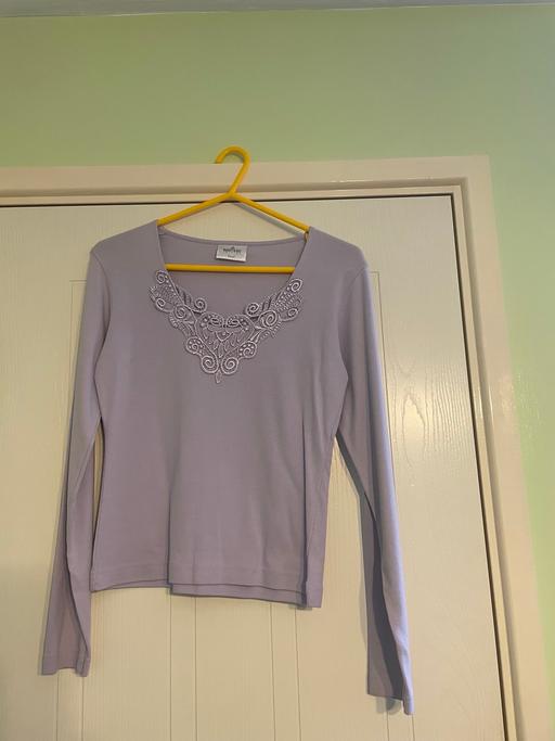 Buy & Sell Netherton Dudley - Photos for Lilac Teeshirt Attractive detail at neckline