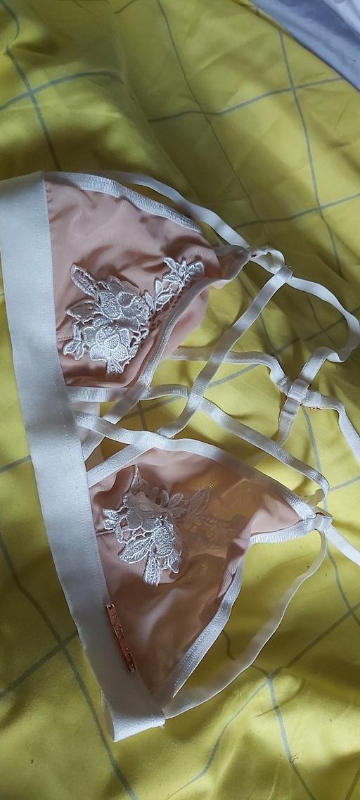 Buy & Sell Asfordby Hill Melton - Photos for Myleene Klass skimpy bra Size 10 as new