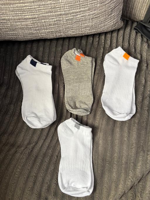 Buy & Sell Norbury South West London - Photos for Brand new pack of 4 trainer sock