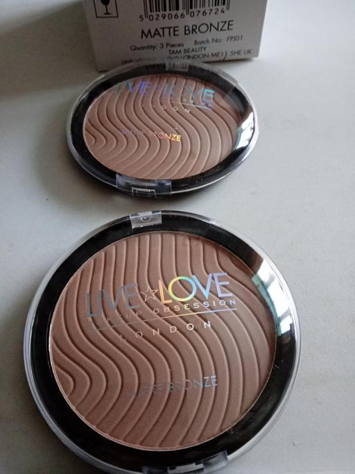 Buy & Sell Horncastle East Lindsey - Photos for 2 brand new ladies MATTE BRONZE make up
