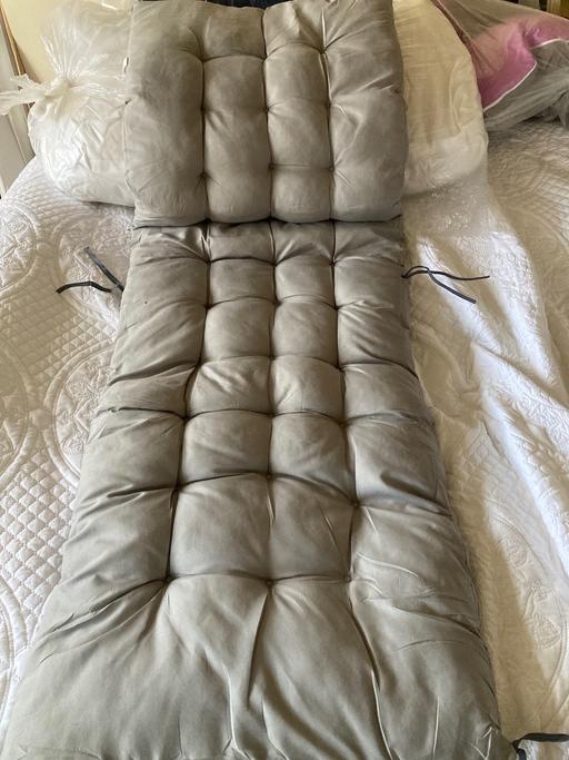 Buy & Sell Sedgley Dudley - Photos for Deck chair cushion