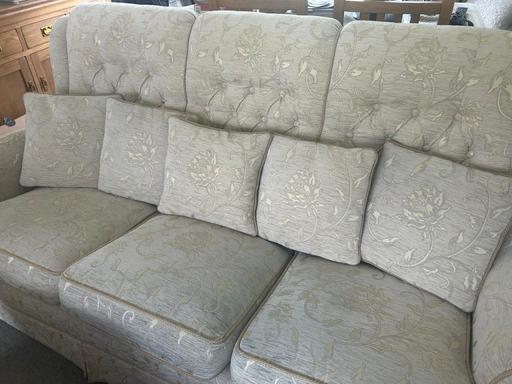 Buy & Sell Killamarsh North East Derbyshire - Photos for Vale Bridgecraft Amalfi 3 Piece Suite
