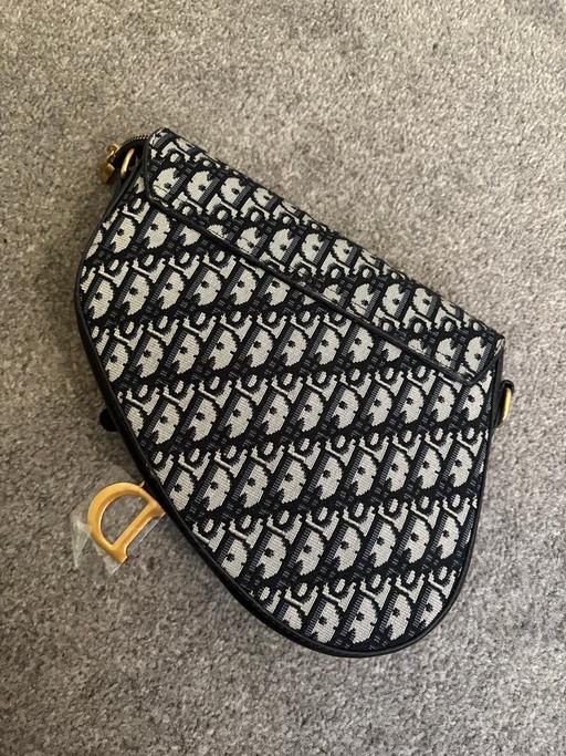 Buy & Sell Benham Hill West Berkshire - Photos for Woman’s replica handbag