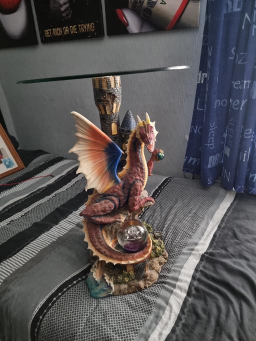 Buy & Sell Chesterfield Chesterfield - Photos for glass top coffee table with dragon
