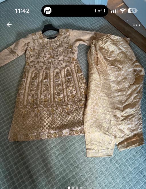 Buy & Sell Siddal Calderdale - Photos for Gold wedding suit large