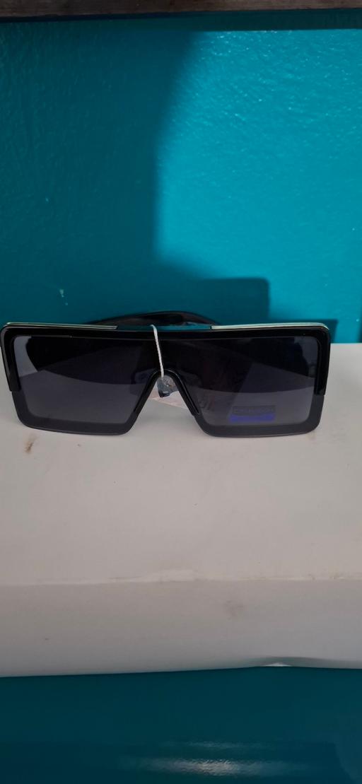 Buy & Sell Tooting Bec South West London - Photos for Sunglasses