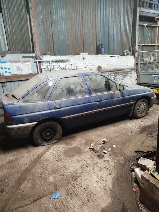 Vehicles Tame Valley Industrial Estate Tamworth - Photos for BARN FIND - FORD ESCORT 1.8 DIESEL 1991