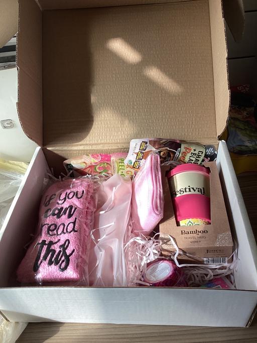  — Brand new gift set in box