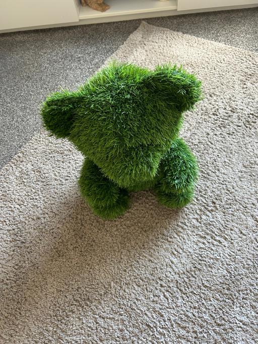 Buy & Sell Halsnead Park Knowsley - Photos for Artificial grass bear for ya garden 