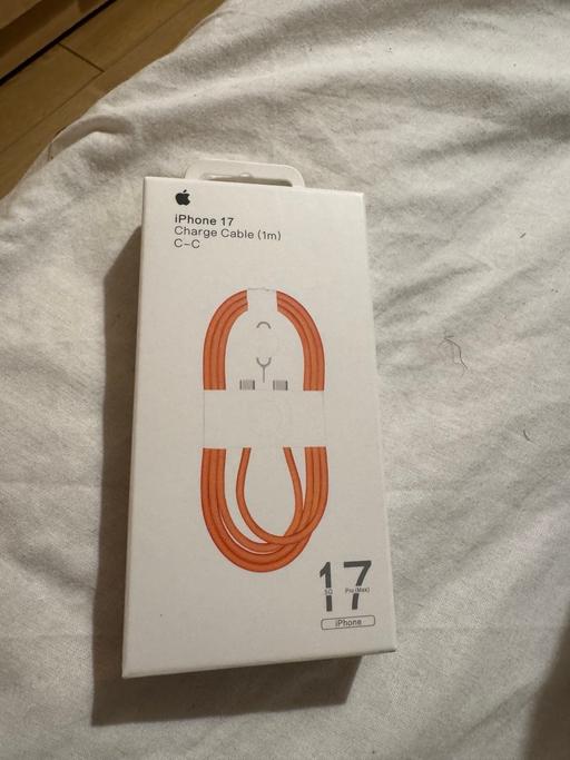  — iPhone 17 Charge Cable (1m) C-C