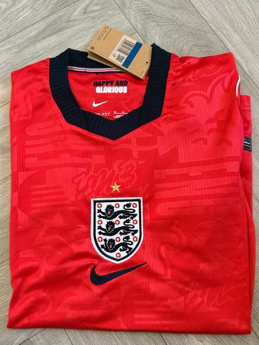  — England tops size