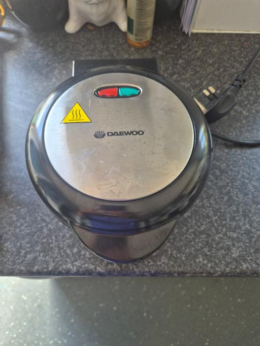 Buy & Sell Ifield Crawley - Photos for Waffle maker