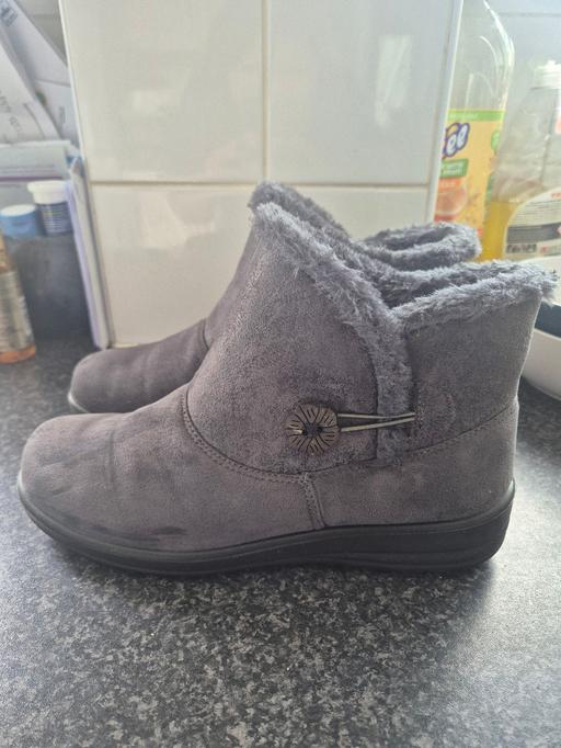Buy & Sell Ifield Crawley - Photos for Ankle boots