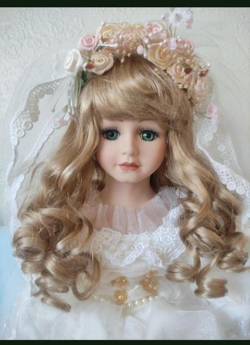 Buy & Sell Grafton Street Industrial Estate West Northamptonshire - Photos for New beautiful doll