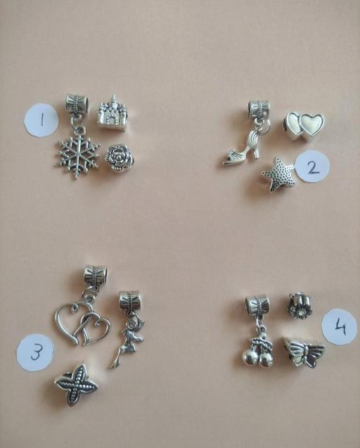 Buy & Sell Grafton Street Industrial Estate West Northamptonshire - Photos for Beautiful bracelet charms