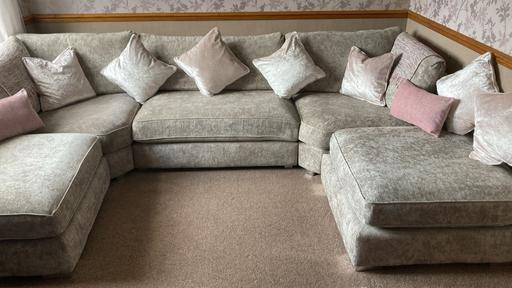Buy & Sell Pensnett Trading Estate Dudley - Photos for U shaped sofa under 2 years old solid conditd
