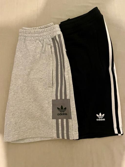 Buy & Sell Stepney East London - Photos for Mens adidas Originals Shorts
